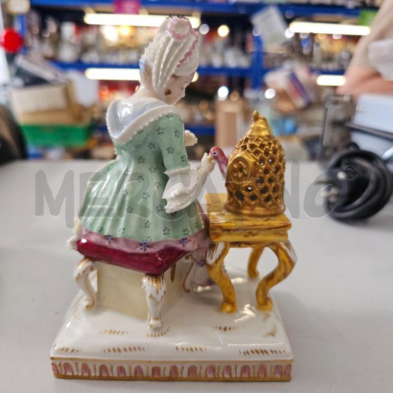 STATUA ROYAL VIENNA PORCELLAIN FIGURE 18TH DAMA CON UCCELLINO | Mercatino dell'Usato Chivasso 3