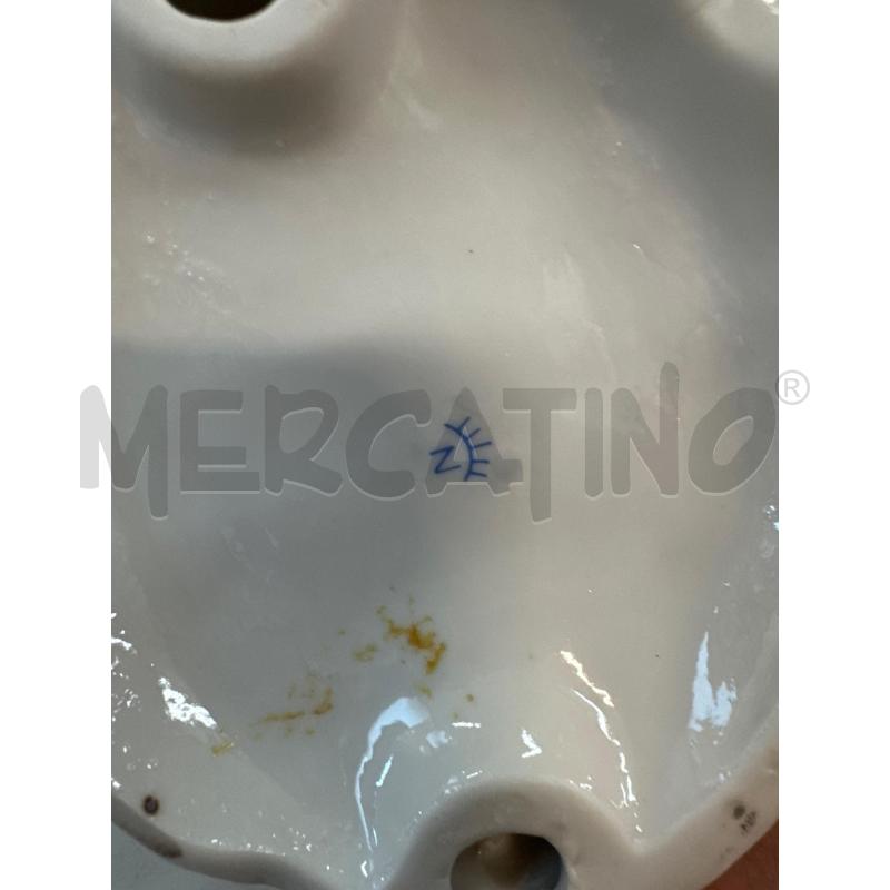 STATUETTA LUI LEI CAPODIMONTE BASE BIANCA CERAMICA DORATA | Mercatino dell'Usato Chivasso 2