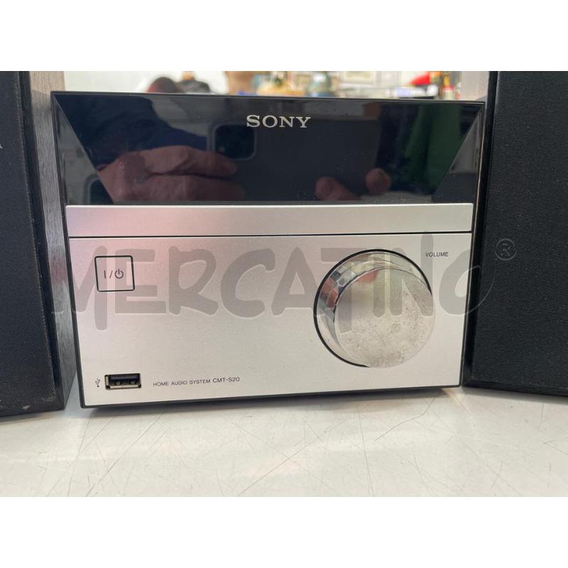STEREO CON CASSE USB RADIO CD AUDIO IN SONY | Mercatino dell'Usato Chivasso 1