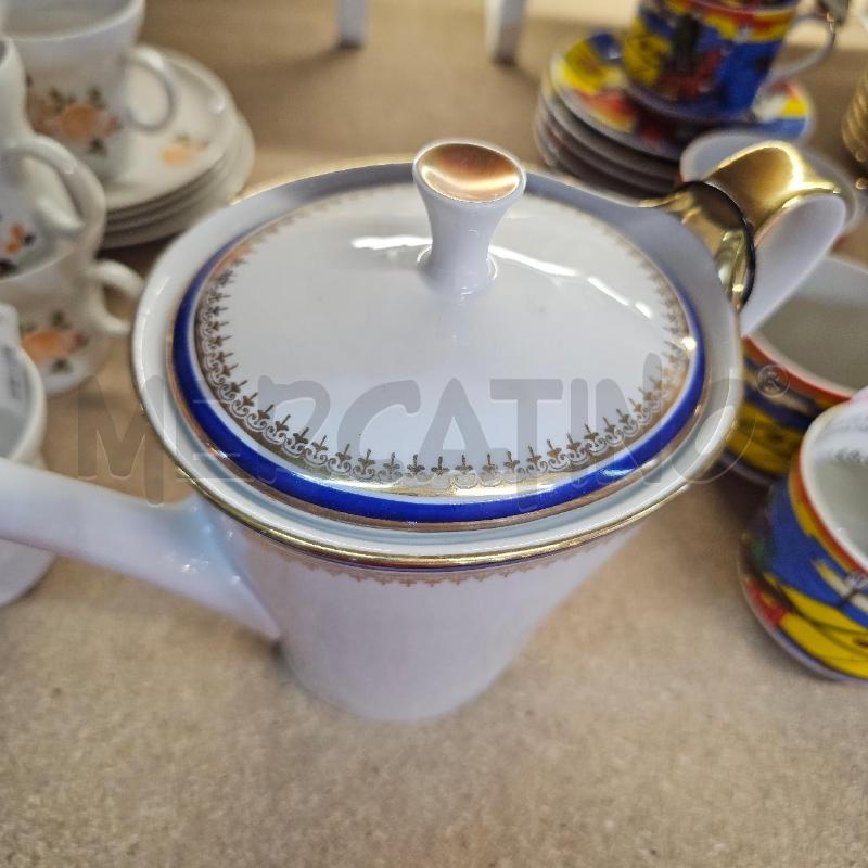 TEIERA BIANCA BAVARIA  CERAMICA BORDO ORO BLU | Mercatino dell'Usato Chivasso 2