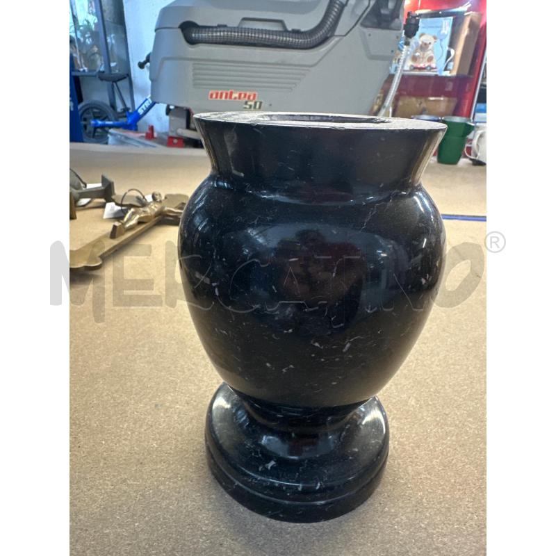 VASO IN MARMO NERO DA 19  | Mercatino dell'Usato Chivasso 1