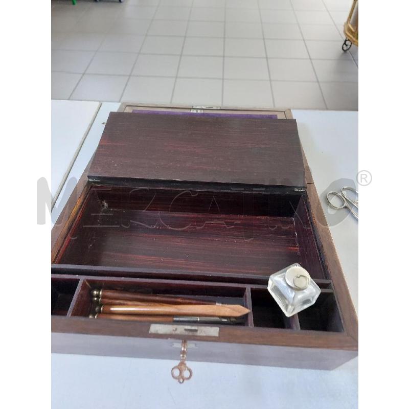 ANTICA SCATOLA SCRITTOIO VITTORIANA LEGNO MADREPERLA INTARSIATA  | Mercatino dell'Usato Avigliana 4