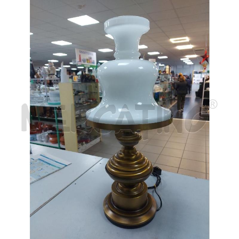 LAMPADA DA TAVOLO STILE MARINARA OTTONE E VETRO OPALINO | Mercatino dell'Usato Avigliana 2