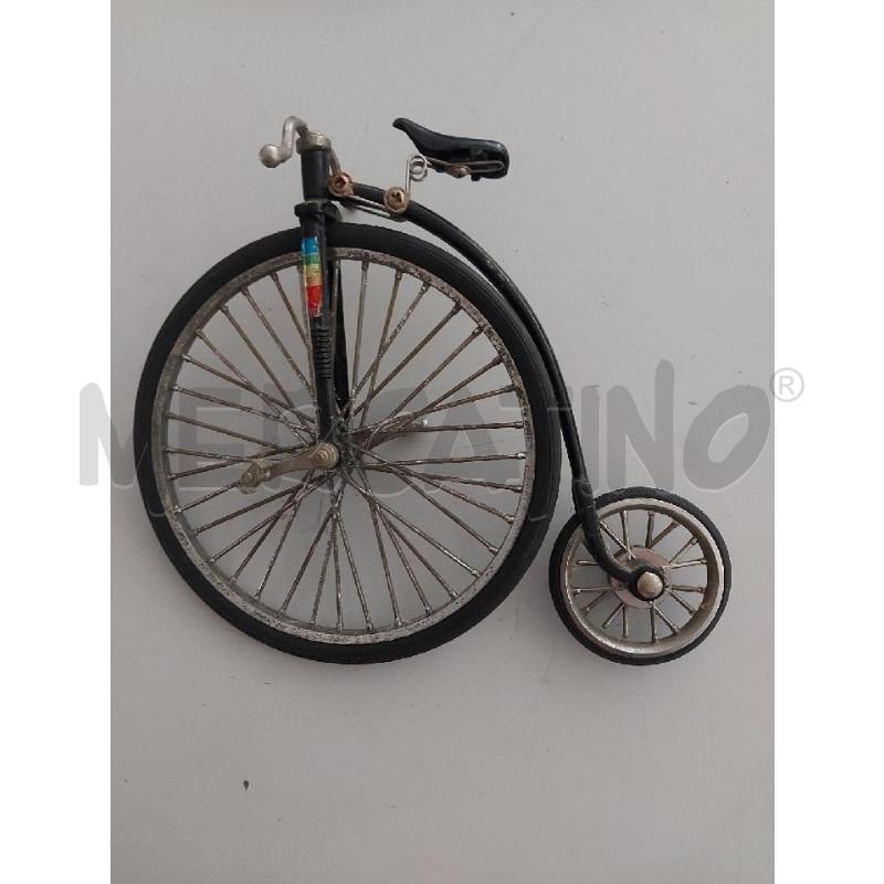 MODELLINO BICICLETTA RUOTA GRANDE  | Mercatino dell'Usato Avigliana 2