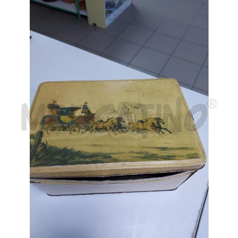 SCATOLA LATTA VINTAGE BISCOTTI LAZZARONE CARROZZA CAVALLI | Mercatino dell'Usato Avigliana 3