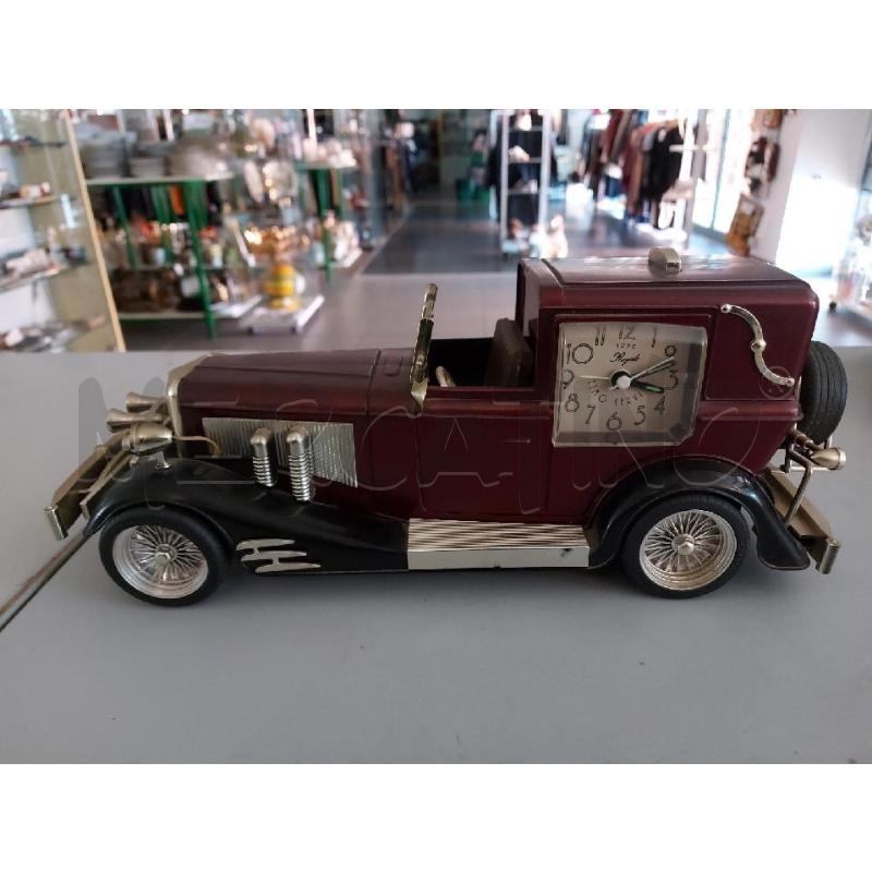 SVEGLIA DA TAVOLO A FORMA DI AUTO D'EPOCA | Mercatino dell'Usato Avigliana 1