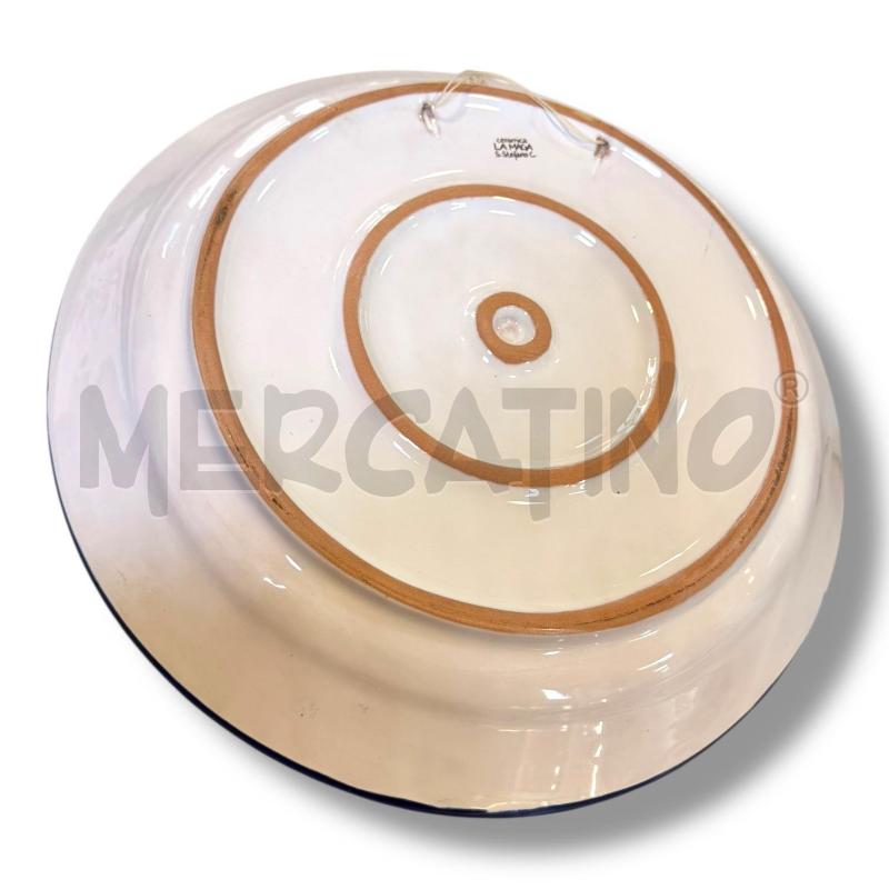 BROCCA LAVABO CON PIATTO CERAMICA LA MAGA FANTASIA SUL ROSSO MANICO BLU | Mercatino dell'Usato Osasco 4