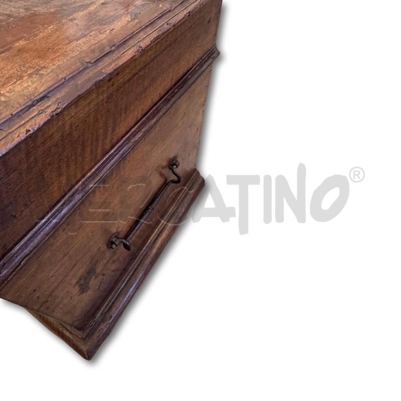 CASSAPANCA DEL 1700 PERFETTA IN NOCE 153X70X80 DI ALTEZZA | Mercatino dell'Usato Osasco 2