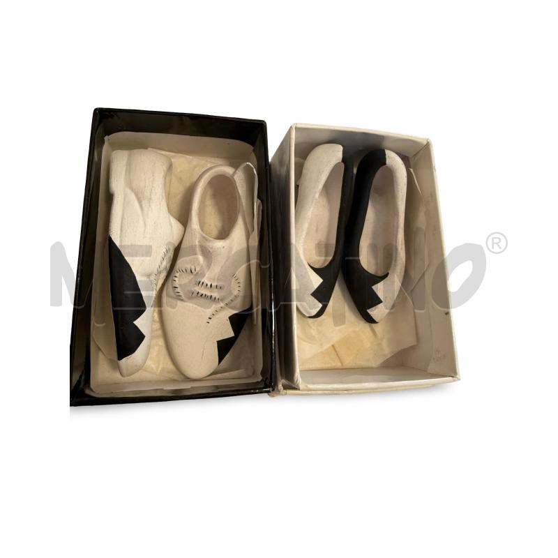 COLLEZIONE MINI SCARPE IN CERAMICA BISCUIT ART DECO BAUHAUS  ERTÈ 70MM 2 PEZZI | Mercatino dell'Usato Osasco 1