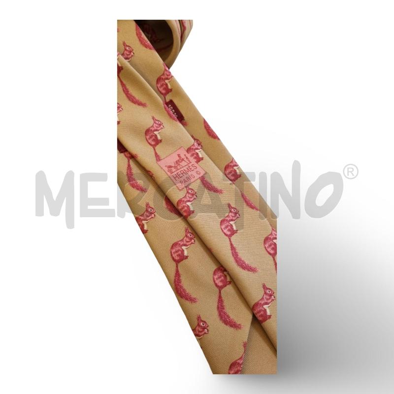 CRAVATTA HERMES SETA SCOIATTOLI ROSA CODICE 7279 MA | Mercatino dell'Usato Osasco 2