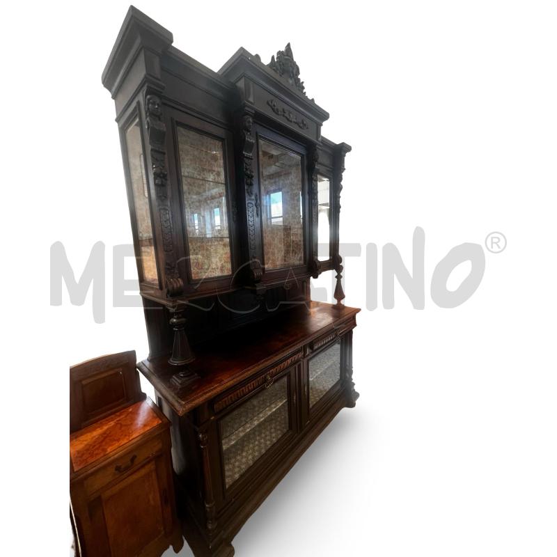 CREDENZA VECCHIA IN LEGNO SCURO PRIMI 900 CON VETRI CESELLATI  | Mercatino dell'Usato Osasco 2