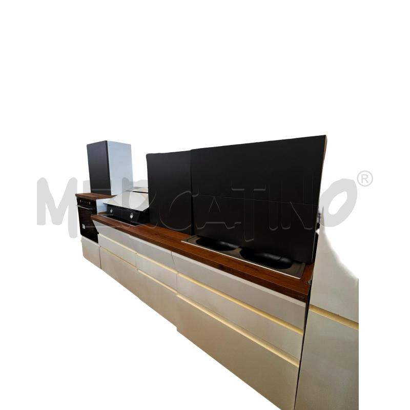 CUCINA SCAVOLINI BIANCA LINEARE  | Mercatino dell'Usato Osasco 2