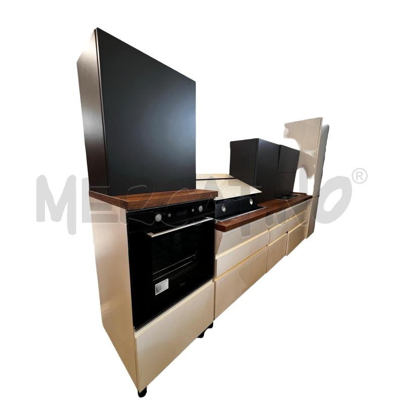 CUCINA SCAVOLINI BIANCA LINEARE  | Mercatino dell'Usato Osasco 4
