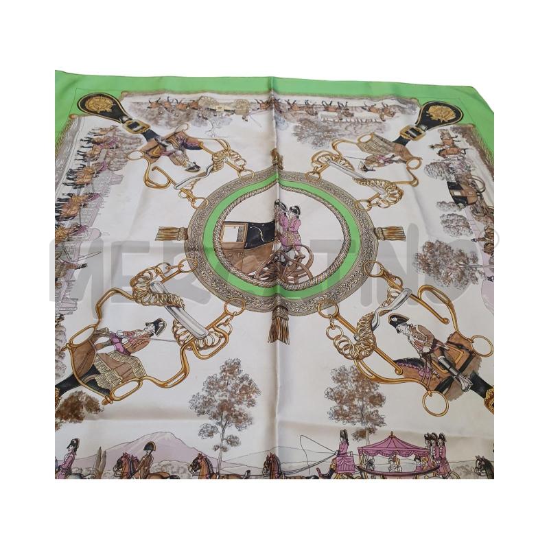 FOULARD HERMÈS VERDE E BEIGE (ALCUNE MACCHIE)  | Mercatino dell'Usato Osasco 2