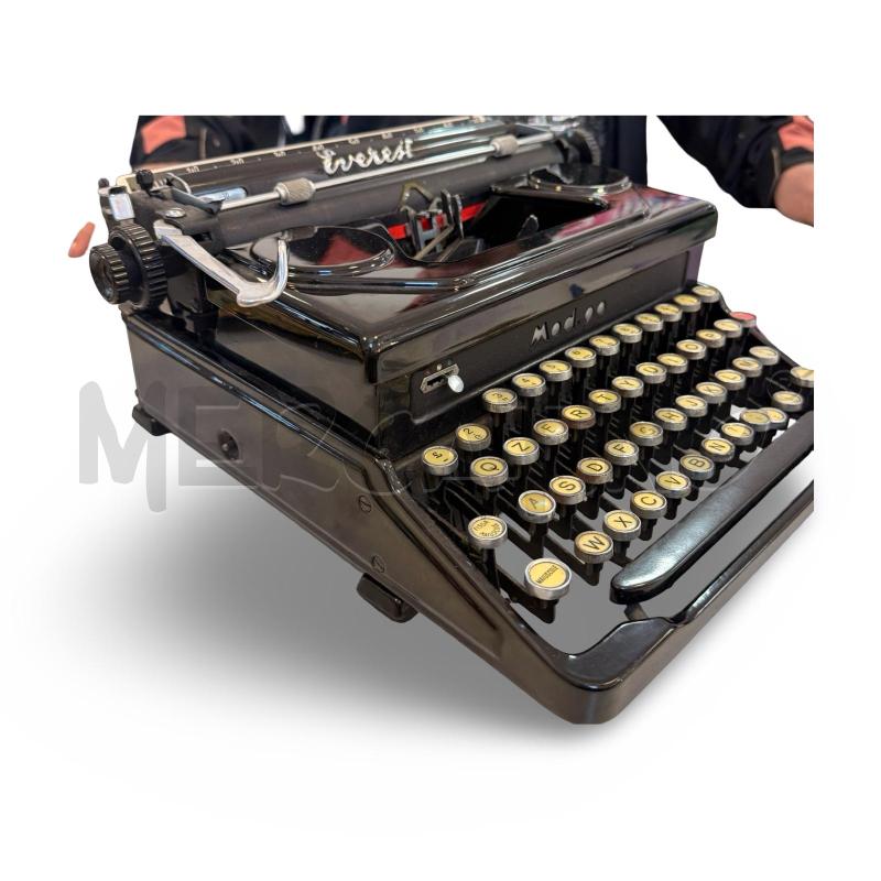 MACCHINA DA SCRIVERE EVEREST MOD.90 REVISIONATA NO SCATOLA | Mercatino dell'Usato Osasco 2