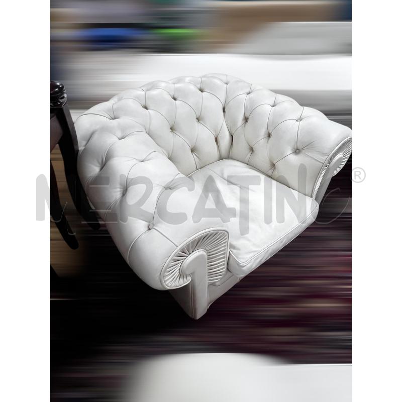 POLTRONE CHESTERFIELD BIANCHE 2 PZ | Mercatino dell'Usato Osasco 1