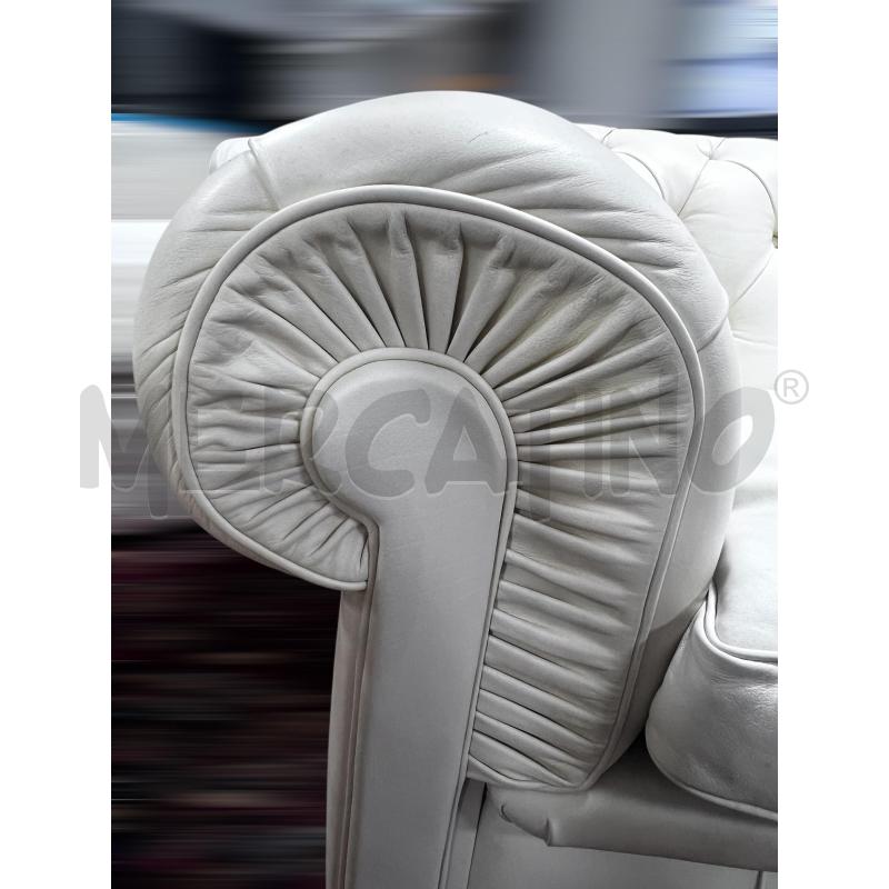 POLTRONE CHESTERFIELD BIANCHE 2 PZ | Mercatino dell'Usato Osasco 5