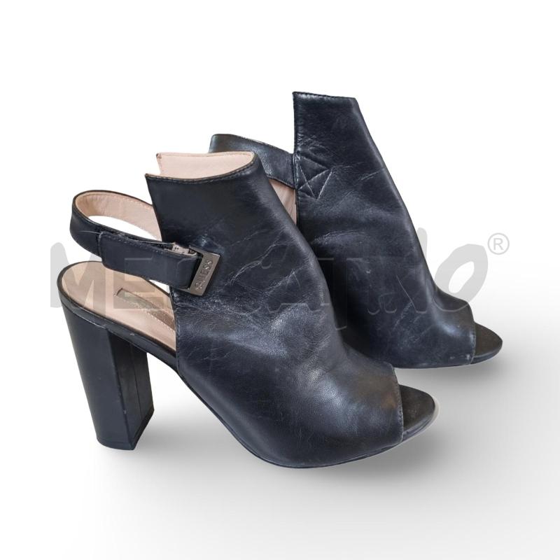 SANDALI DONNA GUESS NERO CON FIBBIA  | Mercatino dell'Usato Osasco 1