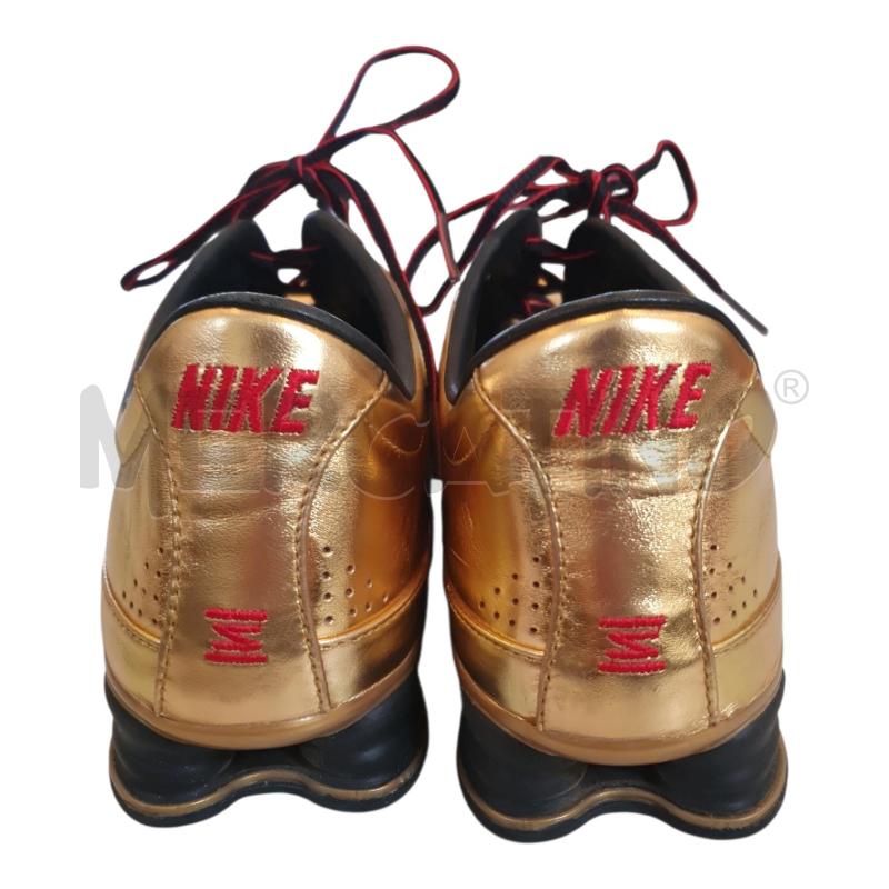SCARPE UOMO  NIKE DORATA BAFFO ROSSO E NERO | Mercatino dell'Usato Osasco 2
