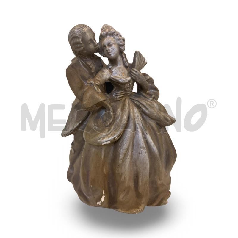 STATUETTA SCENA GALANTE METALLO 30 CM | Mercatino dell'Usato Osasco 1