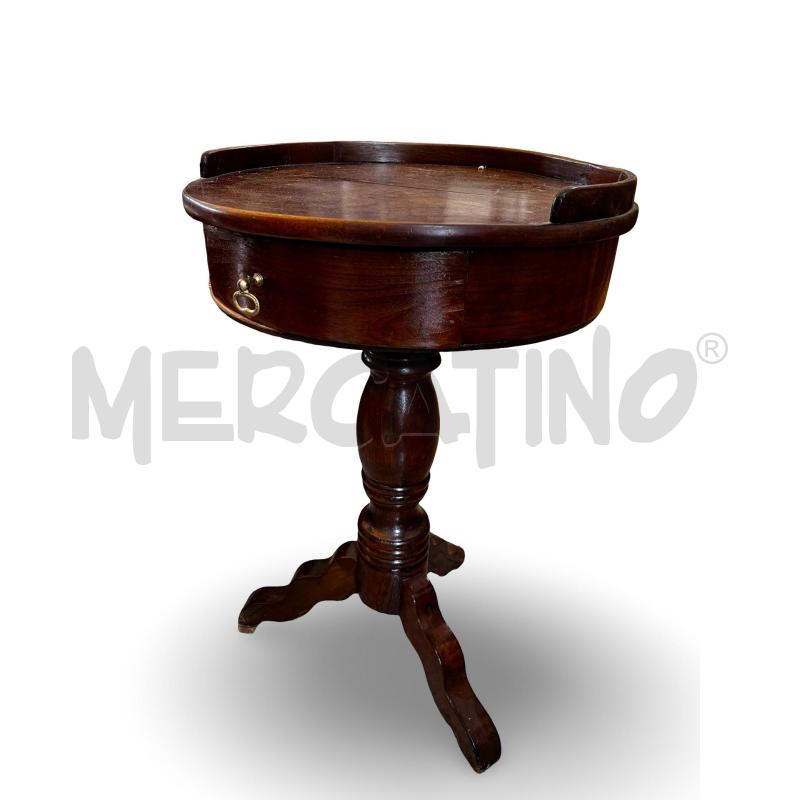 TAVOLINO STILE LIBERTY RESTAURATO ANNI 90 DIAMETRO 50 ALTEZZA 75 CM | Mercatino dell'Usato Osasco 1