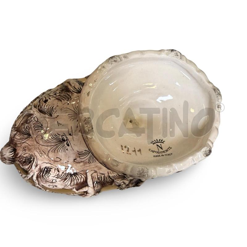VASO CAPODIMONTE OVALE BEIGE E DORATO(LIEVE SBACCATURA) | Mercatino dell'Usato Osasco 5