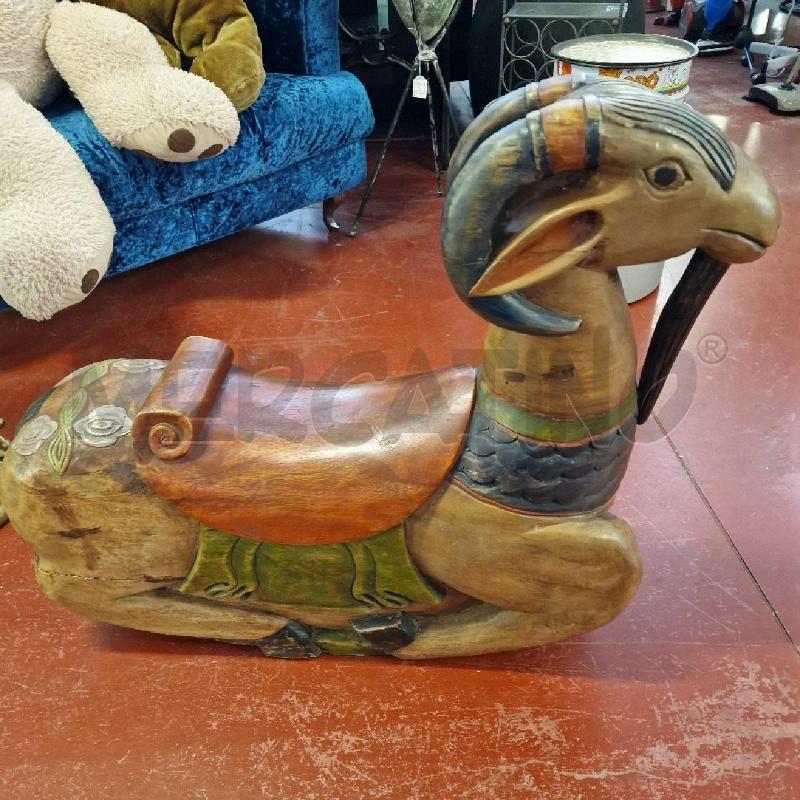 DONDOLO SCULTURA LEGNO CAPRA | Mercatino dell'Usato Torino via lanzo 5