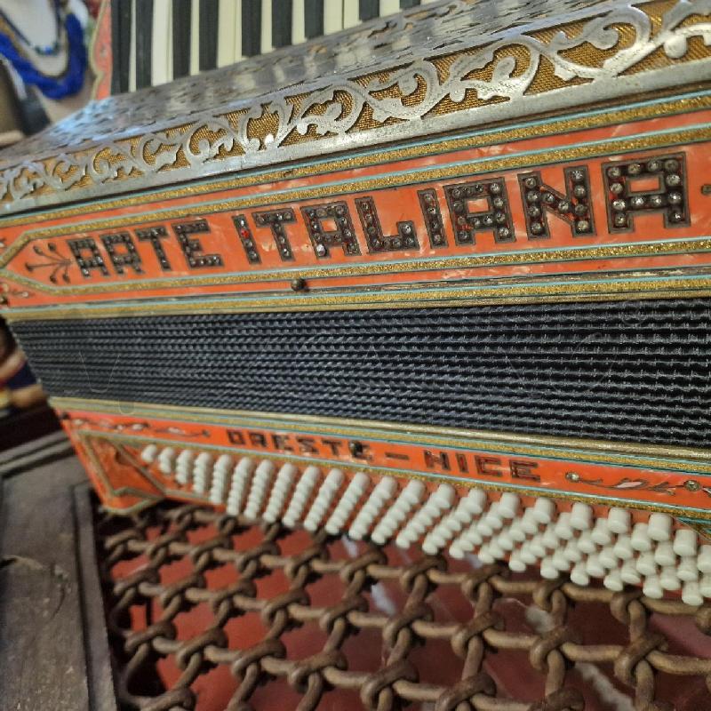 FISARMONICA VINTAGE ARTE ITALIANA | Mercatino dell'Usato Torino via lanzo 3