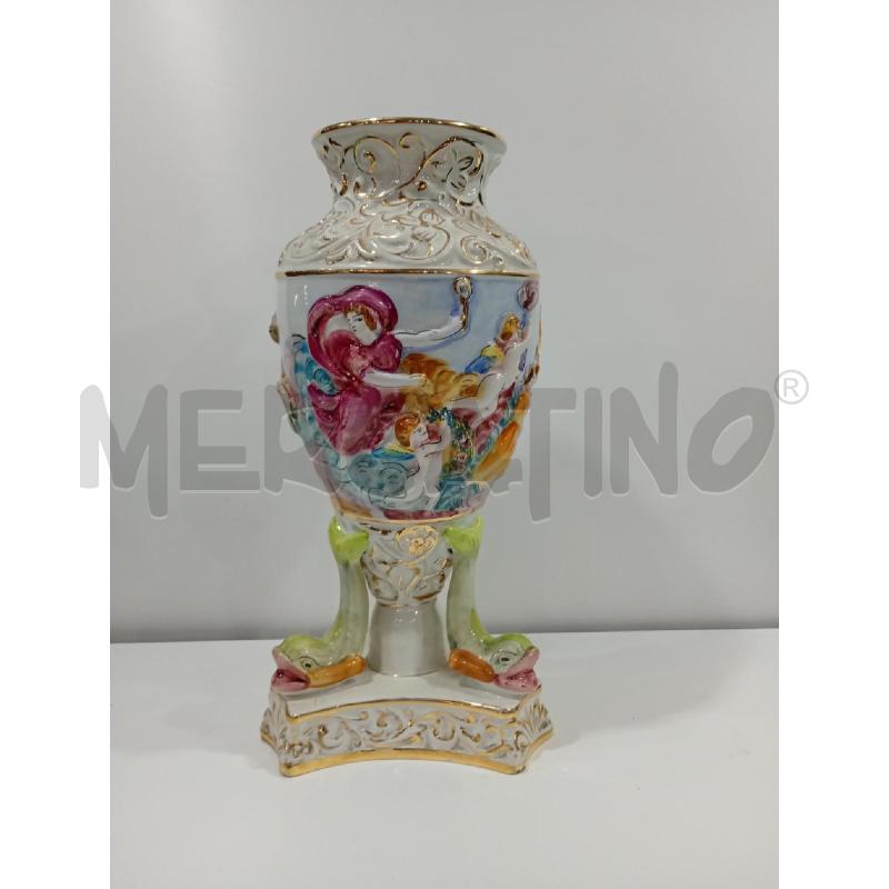 VASO CAPODIMONTE 3 PIEDI | Mercatino dell'Usato Torino crocetta 1
