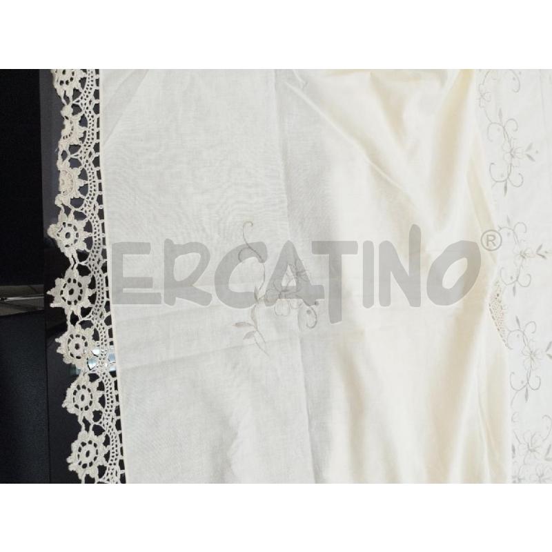 COPRI LETTO PANNA RICAMO UNCINETTO  | Mercatino dell'Usato Marsala 5