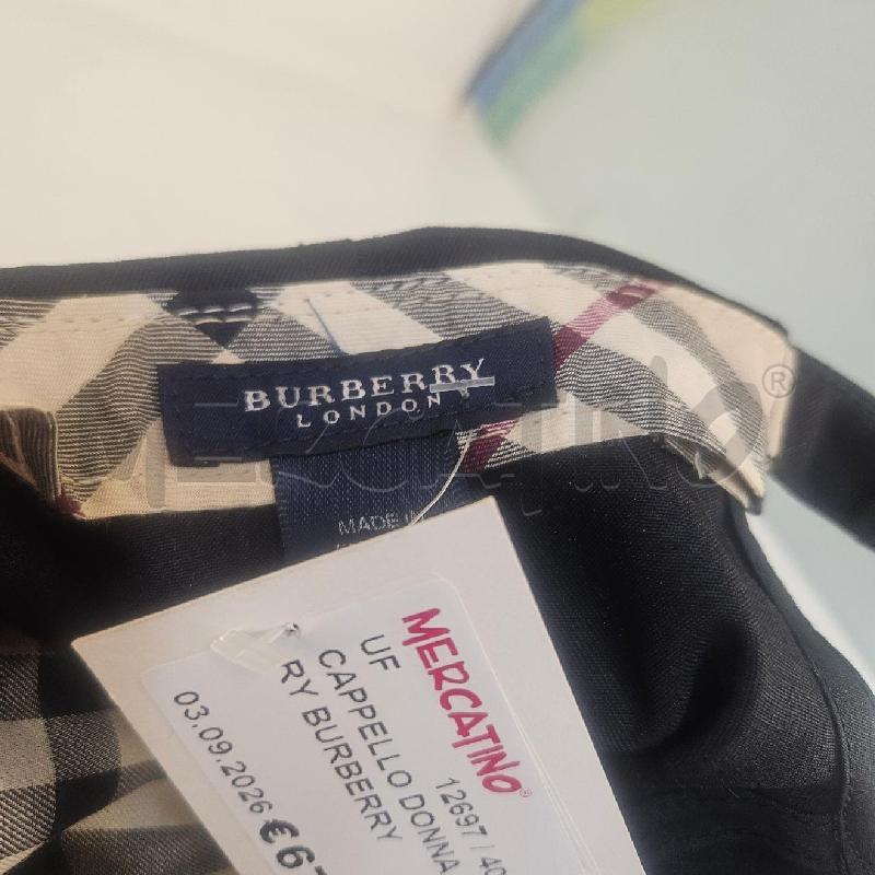 CAPPELLO DONNA BURBERRY | Mercatino dell'Usato Mazara del vallo 5