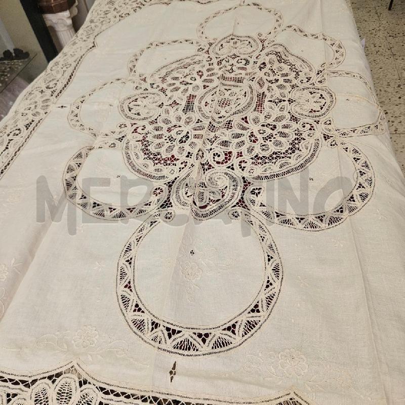 COPRI LETTO BEIGE BRUX | Mercatino dell'Usato Mazara del vallo 1