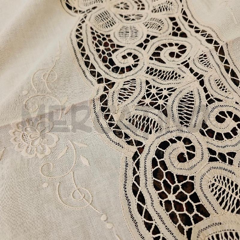 COPRI LETTO BEIGE BRUX | Mercatino dell'Usato Mazara del vallo 4