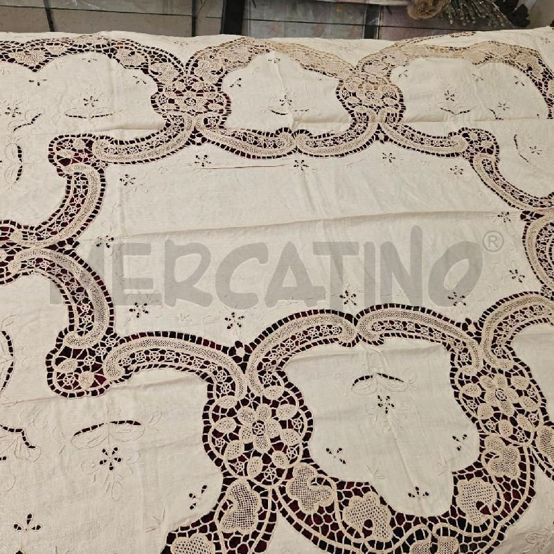COPRI LETTO BEIGE BUR | Mercatino dell'Usato Mazara del vallo 2