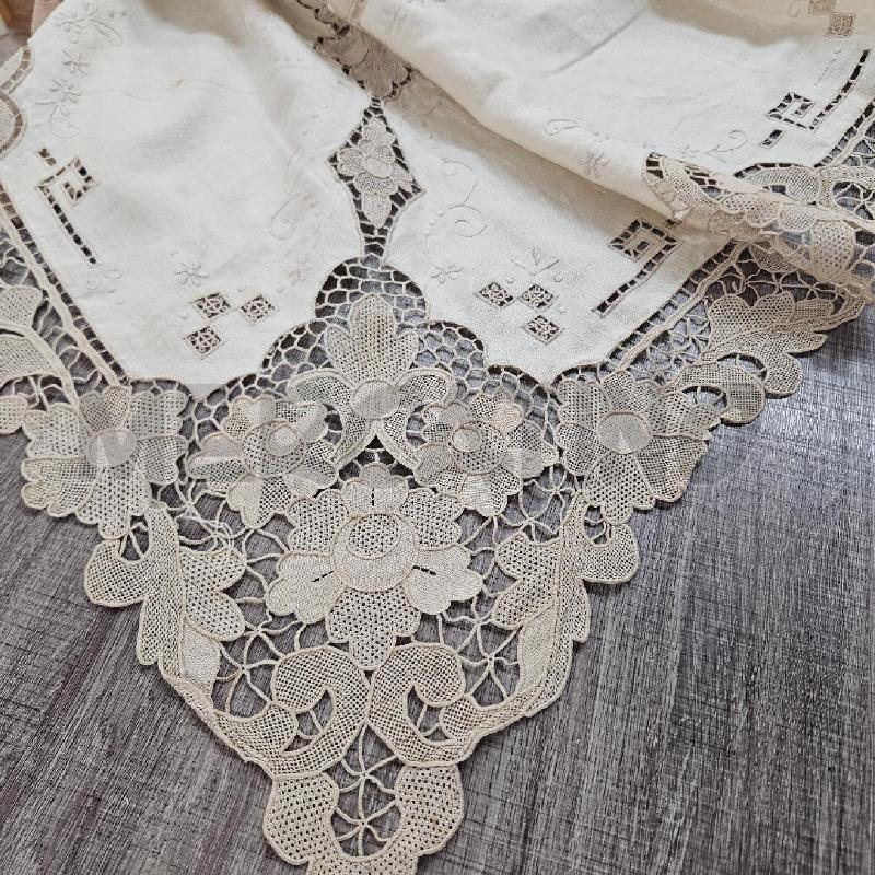 COPRI LETTO BEIGE RIC | Mercatino dell'Usato Mazara del vallo 5