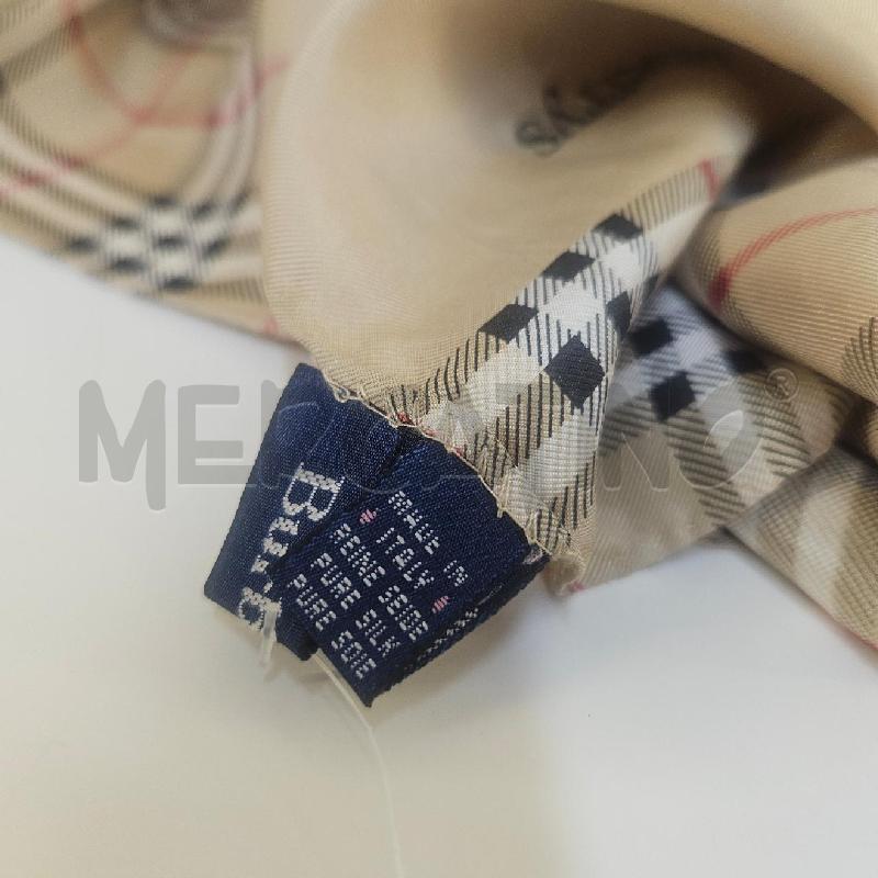 FOULARD BURBERRY  | Mercatino dell'Usato Mazara del vallo 5