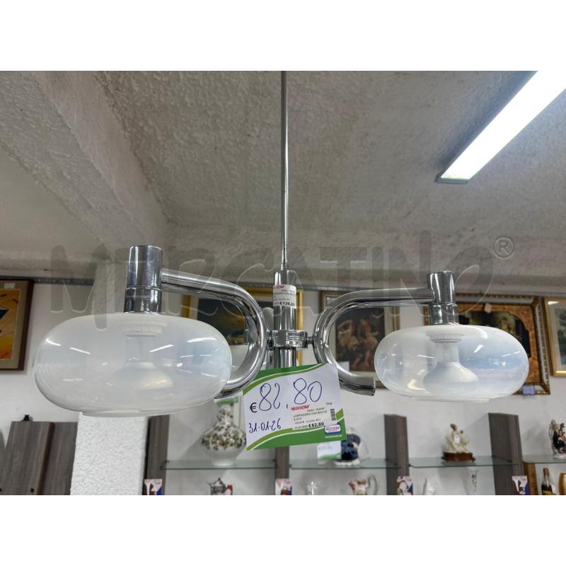 LAMPADARIO CON BOCCE E ACC | Mercatino dell'Usato Mazara del vallo 1