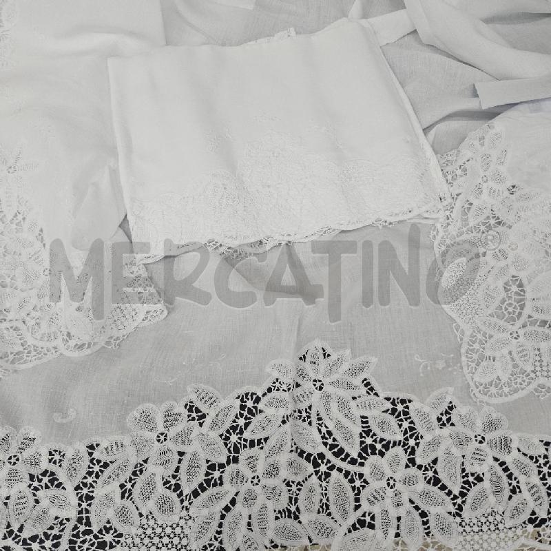 LENZUOLO MATRIMONIALE RICAMATO CON CUSCINI | Mercatino dell'Usato Mazara del vallo 1
