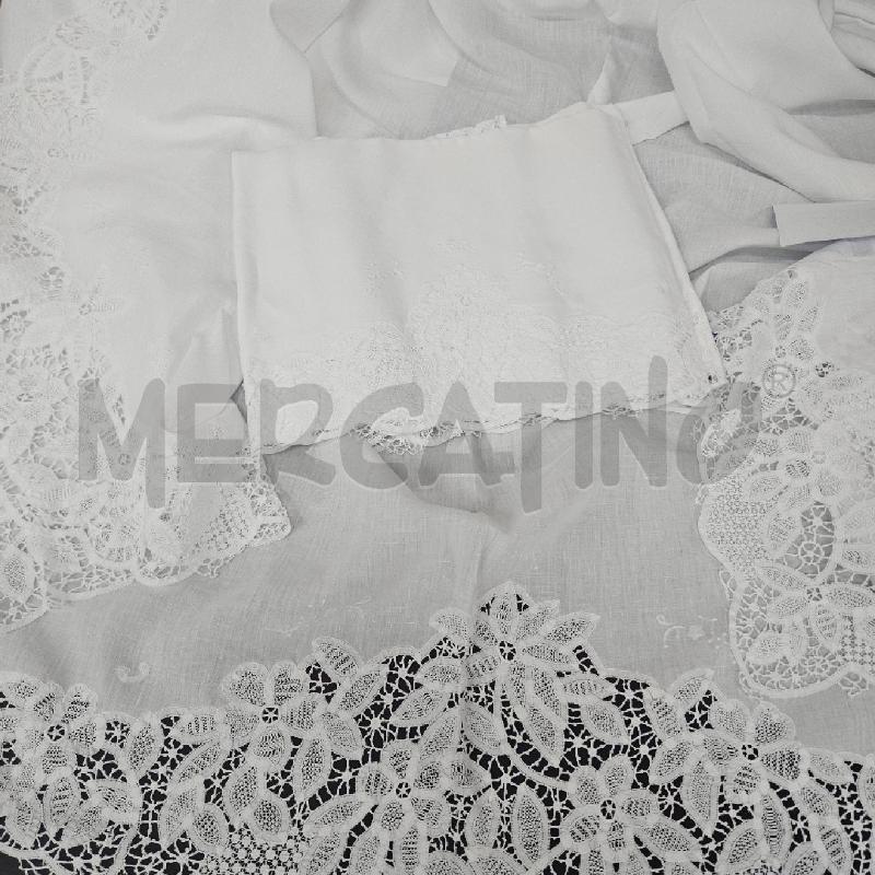 LENZUOLO MATRIMONIALE RICAMATO CON CUSCINI | Mercatino dell'Usato Mazara del vallo 2