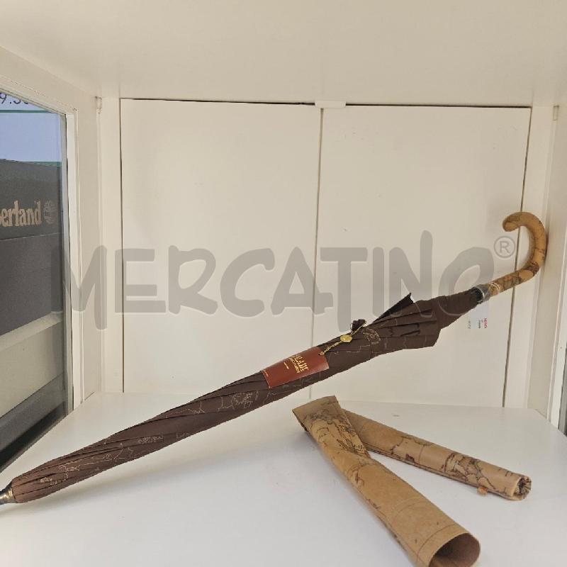 OMBRELLO PRIMA CLASSE | Mercatino dell'Usato Mazara del vallo 4