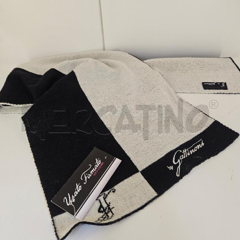 SCIARPA DONNA NERA E BEIGE GATT | Mercatino dell'Usato Mazara del vallo 5