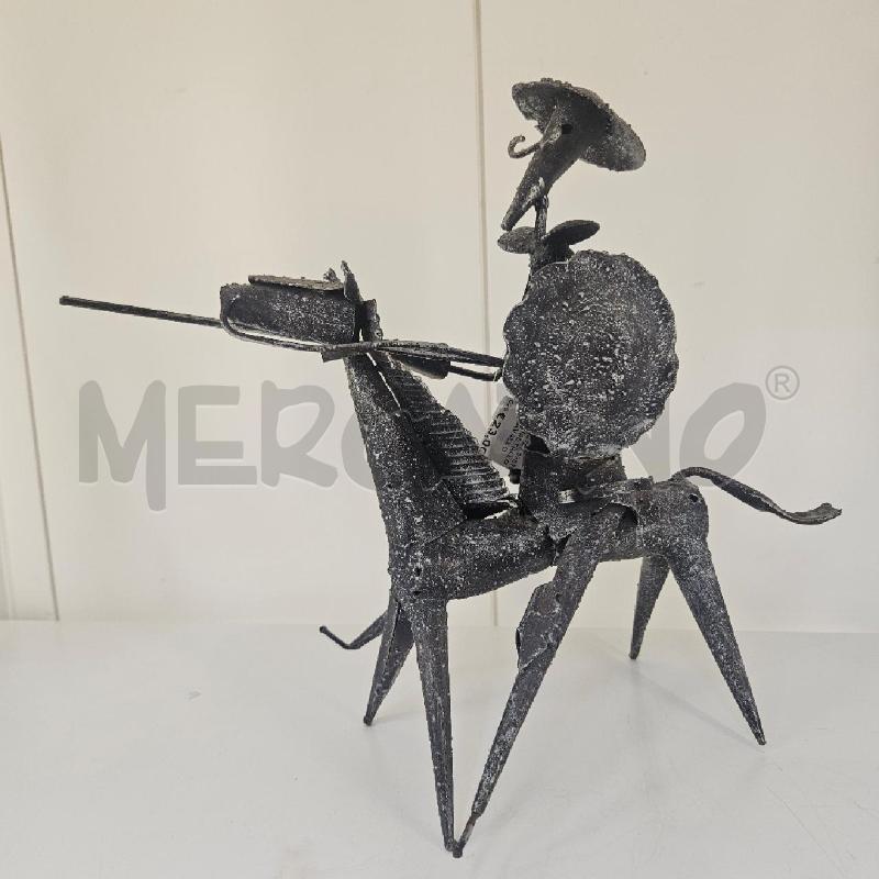 STATUETTA METALLO CAVALIERE A CAVALLO | Mercatino dell'Usato Mazara del vallo 2
