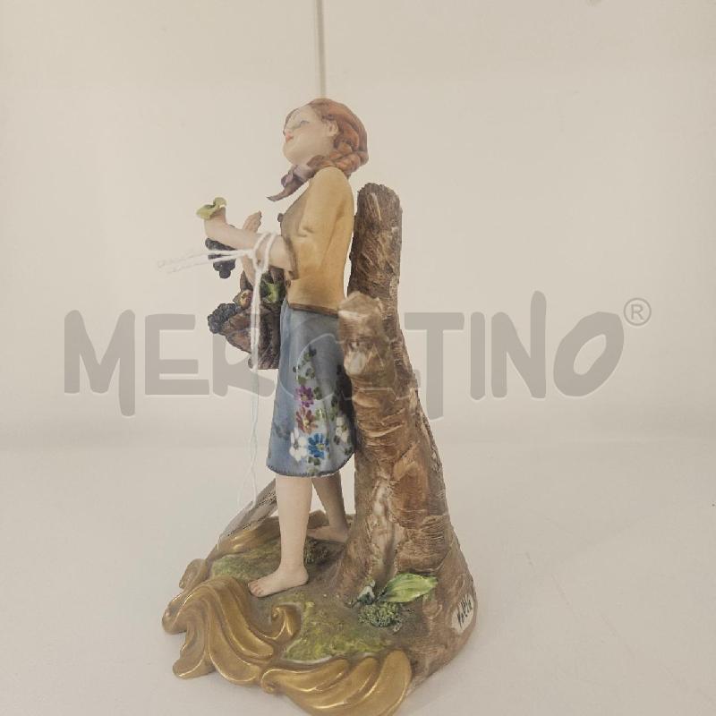 STATUETTA RAGAZZA CAPO DI M | Mercatino dell'Usato Mazara del vallo 3