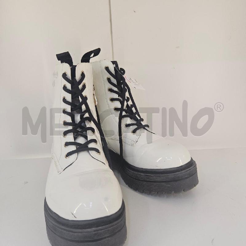 STIVALI DONNA BIA TIMBERLAND | Mercatino dell'Usato Mazara del vallo 4