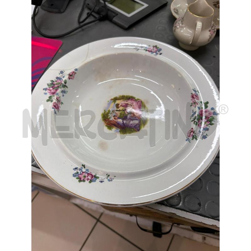 ALZATINA CERAMICA EPOCA COPERCHIO | Mercatino dell'Usato Trapani via libica 3
