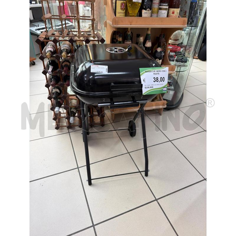 BARBECUE NERO CON 2 RUOTE | Mercatino dell'Usato Trapani via libica 1