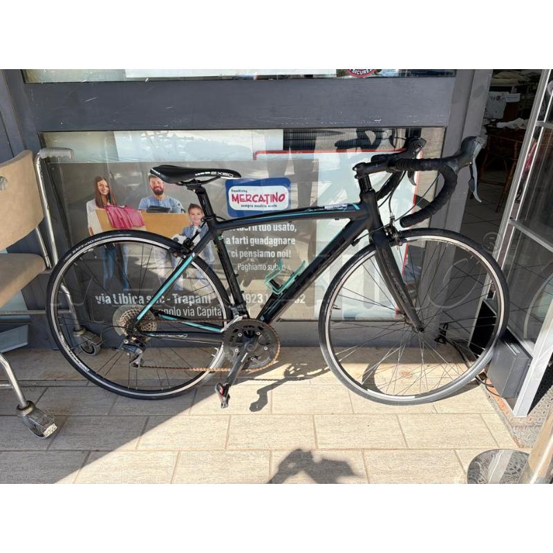 BICICLETTA CORSA BIANCHI ALLUMINIO | Mercatino dell'Usato Trapani via libica 1