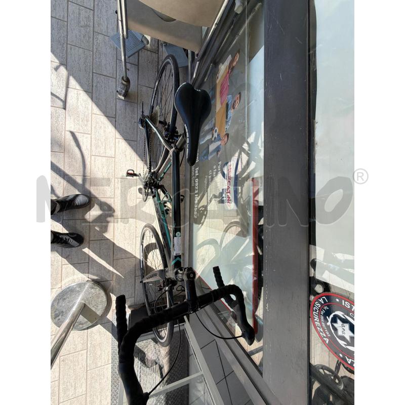 BICICLETTA CORSA BIANCHI ALLUMINIO | Mercatino dell'Usato Trapani via libica 5