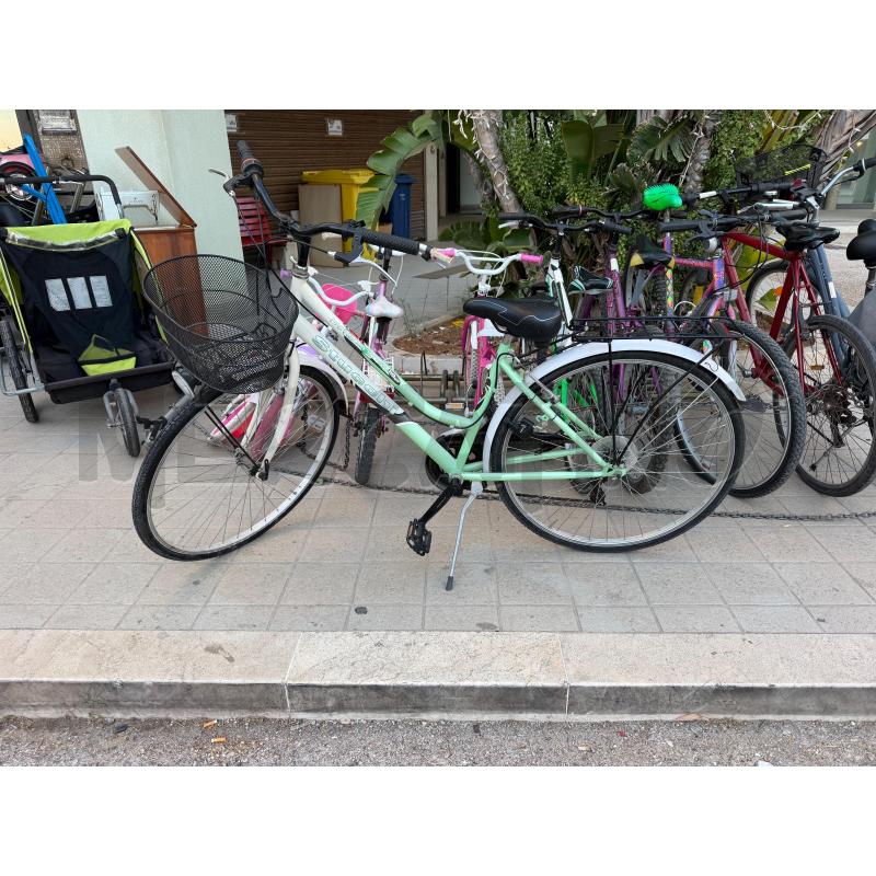BICICLETTA DONNA STUCCHI BIANCA E VERDE | Mercatino dell'Usato Trapani via libica 1