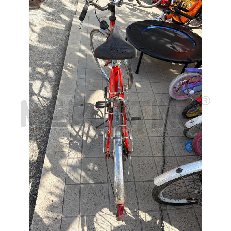 BICICLETTA ROSSA CHIORDA  | Mercatino dell'Usato Trapani via libica 3